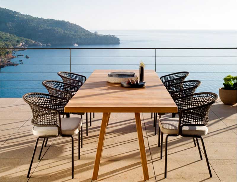 How to Maintenance Outdoor Furniture