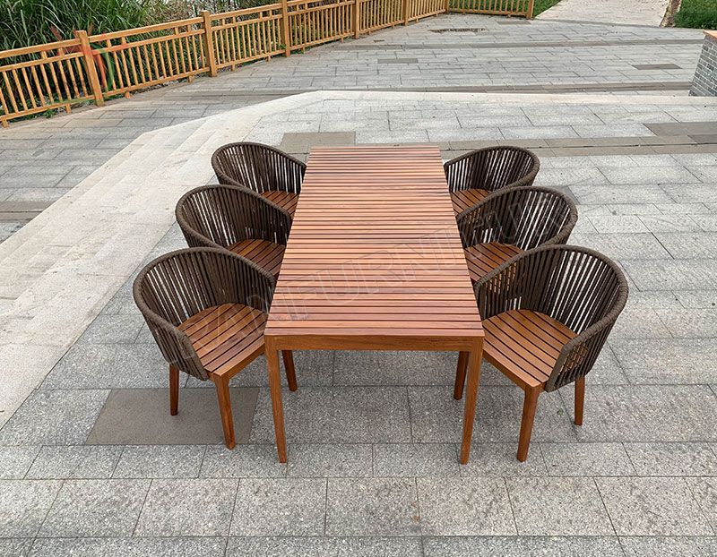 New Arrival Morden Wooden Garden Dining Set High Quality Table Outdoor Chairs