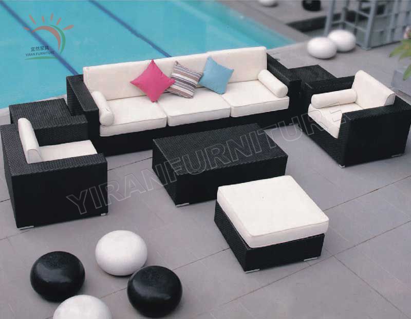 Synthetic Plastic Rattan Sofa Set Waterproof Outdoor and Indoor 