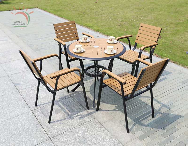 Outdoor Garden Plastic Wood Dining Sets Table and Chairs