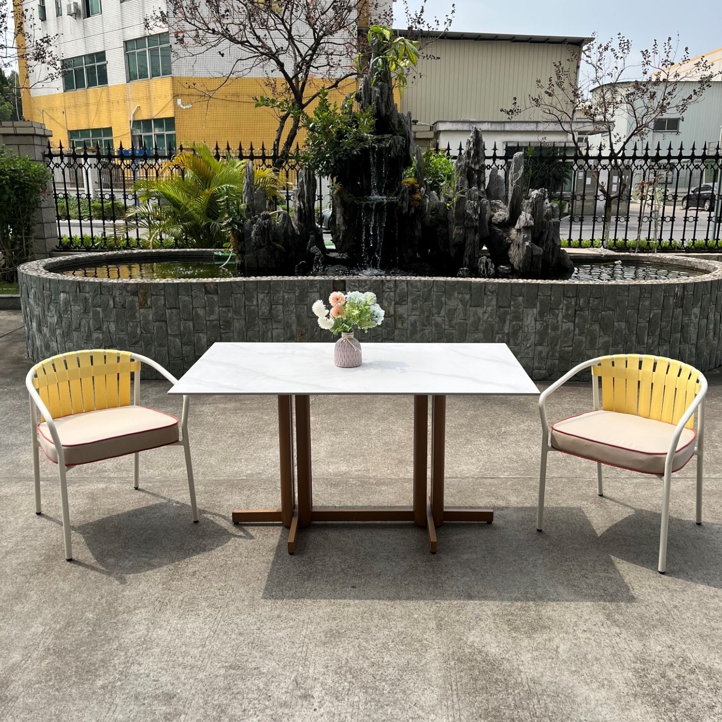 Casual Modern Outdoor Aluminum Frame Furniture Yellow Ribbon Dining Chair with Elegant Dining Table
