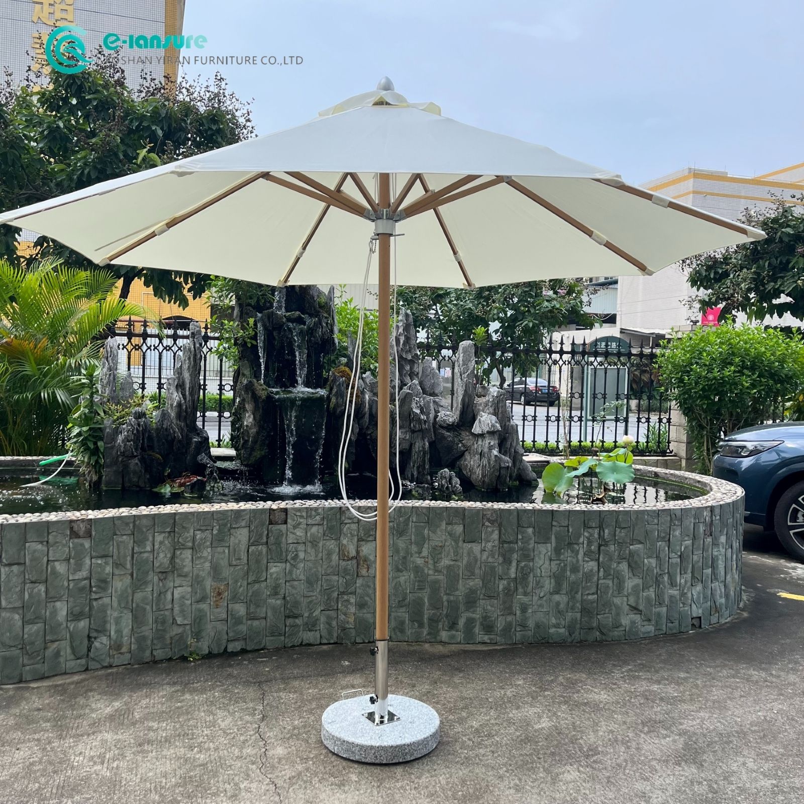 Wholesale Outdoor 3 Meters Round Umbrella Aluminum Frame with Wooden Color Sunshade with Marble Base Beach Poolside