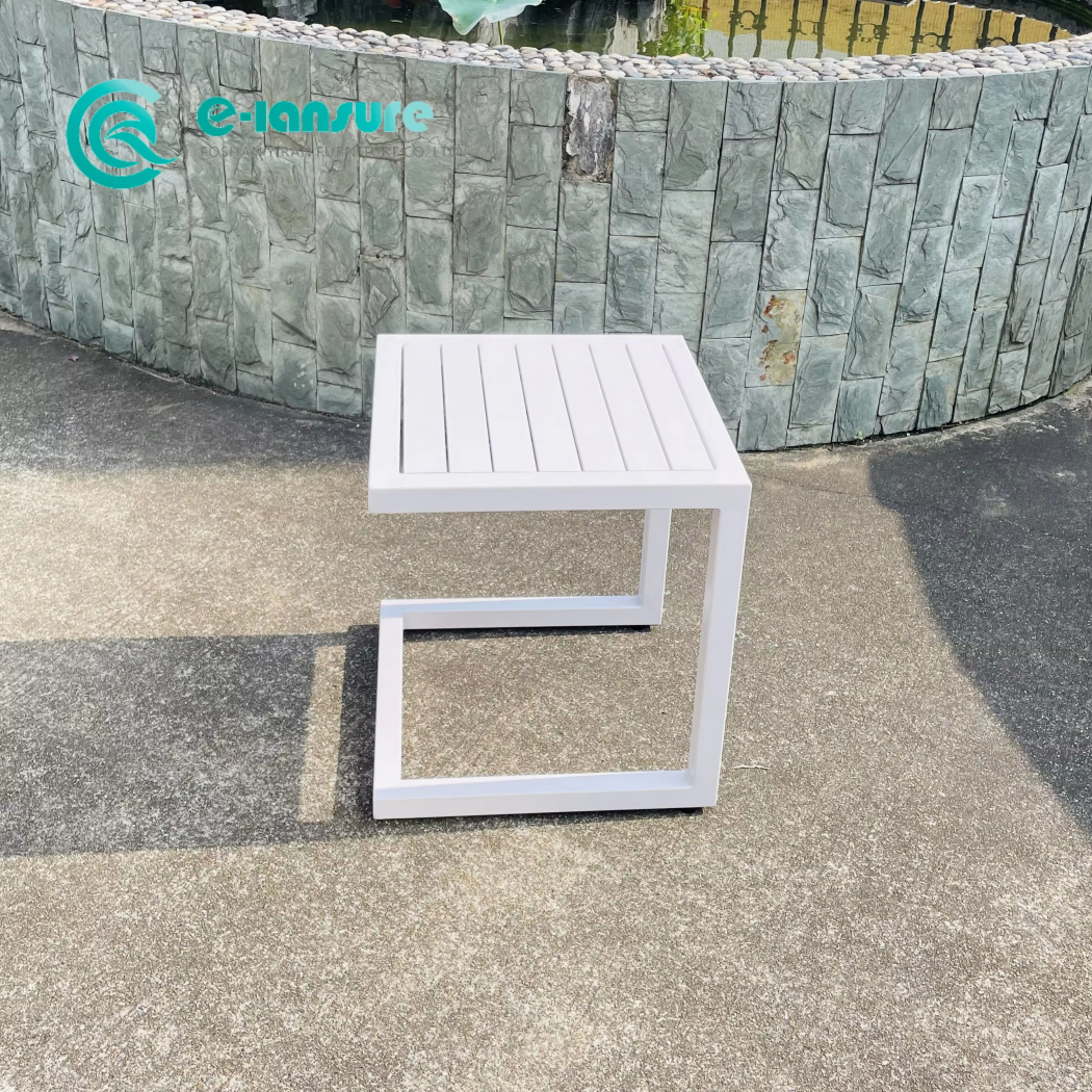 Durable Aluminum and Teak Wood Sun Lounger Set Casual Outdoor Furniture