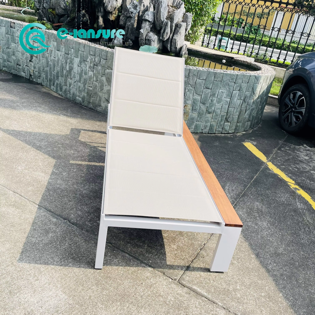 Durable Aluminum and Teak Wood Sun Lounger Set Casual Outdoor Furniture