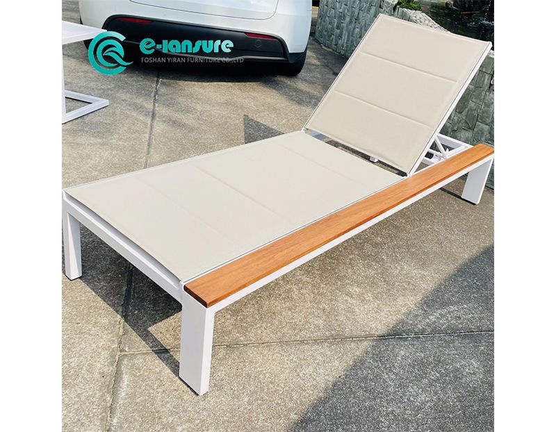 Durable Aluminum and Teak Wood Sun Lounger Set Casual Outdoor Furniture