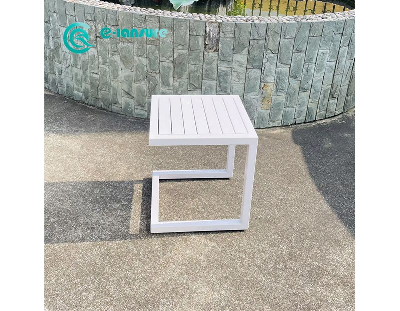 Durable Aluminum and Teak Wood Sun Lounger Set Casual Outdoor Furniture