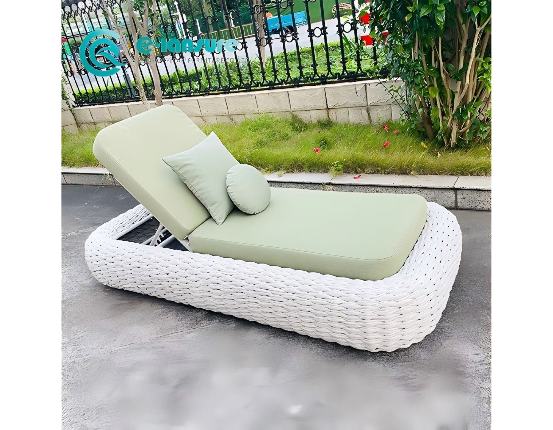 Outdoor Leisure Chaise Lounger Sturdy Aluminum Frame with Premium Woven Rope Stylish Sun Lounger