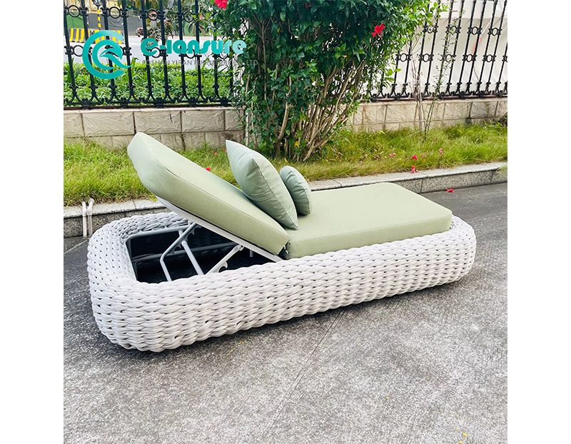 Outdoor Leisure Chaise Lounger Sturdy Aluminum Frame with Premium Woven Rope Stylish Sun Lounger