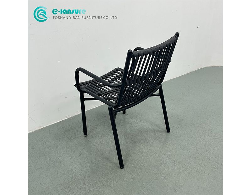 Minimalist Casual Patio Dining Set Wholesale Elegant Aluminum Frame Woven Rope Chairs with Stylish Coffee Table Garden Furniture