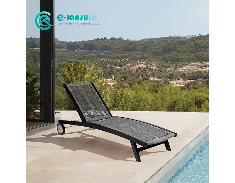 Minimalist Style Durable Aluminum Frame Sun Lounger Woven Rope Patio Sun Bed for Hotel Courtyard
