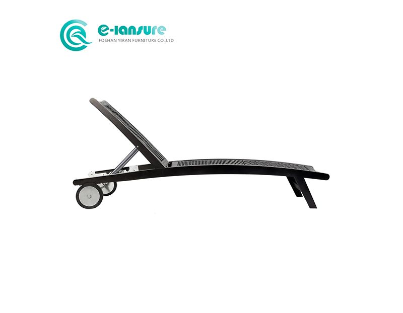 Minimalist Style Durable Aluminum Frame Sun Lounger Woven Rope Patio Sun Bed for Hotel Courtyard