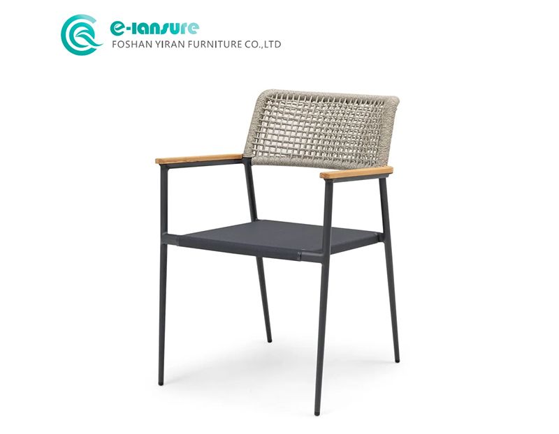 High-Quality Modern Outdoor Dining Set for Patio Durable Aluminum Comfortable Seating for Garden