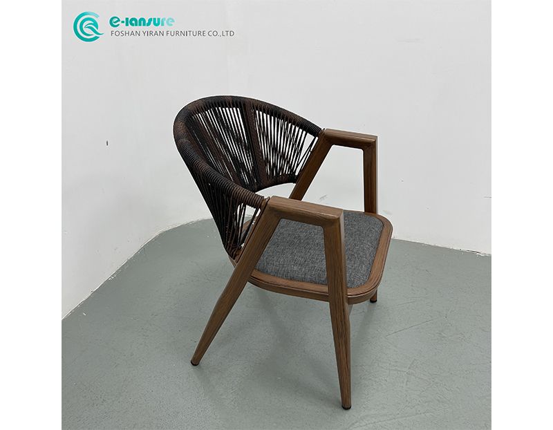 Wholesale Premium Vintage Durable Aluminum Frame and Rattan Chair  Comfort  Customizable Chair for Outdoor Use