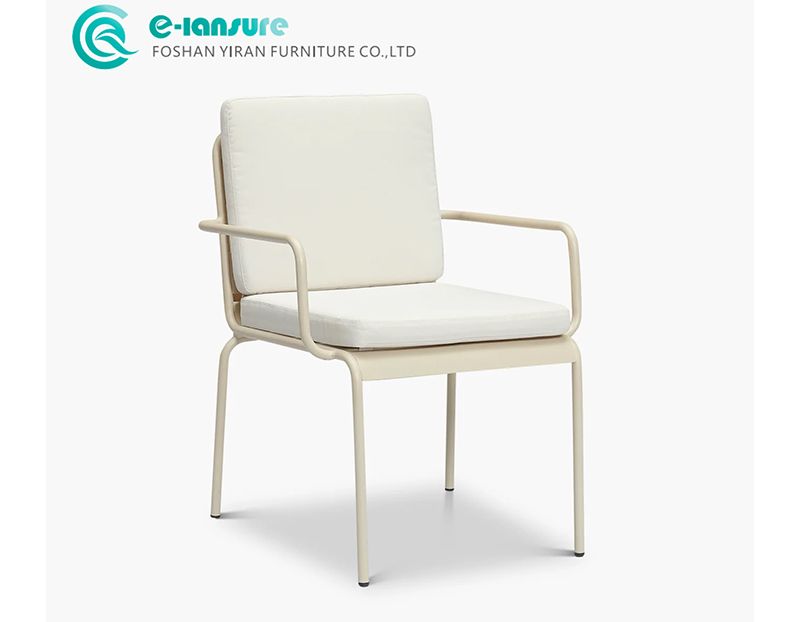 High-Quality Outdoor Garden Furniture Set Aluminum Frame Chair with Fiberglass Table for Villa Hotel Resort