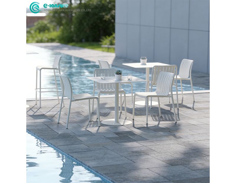 Modern Minimalist Outdoor Patio Set Durable All Aluminum Frame Table and Chair Set for Villa Courtyard