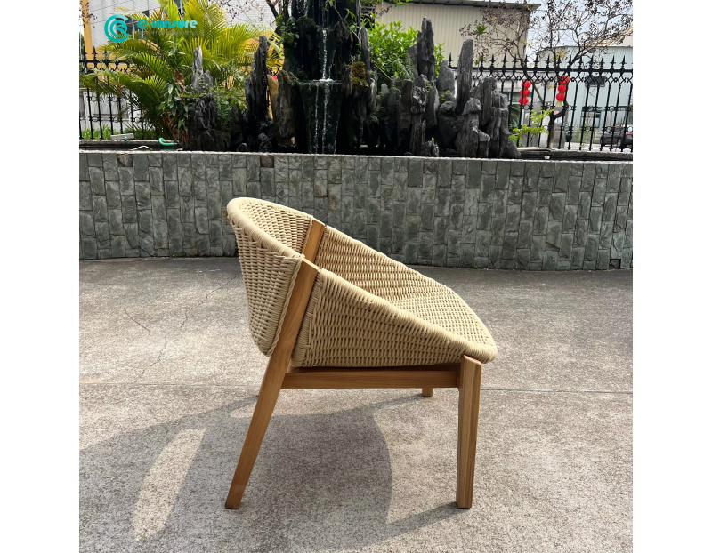 Retro Classic Outdoor Durable Teak Wood Frame with Woven Rattan Design Garden Leisure Chair for Villa Courtyard