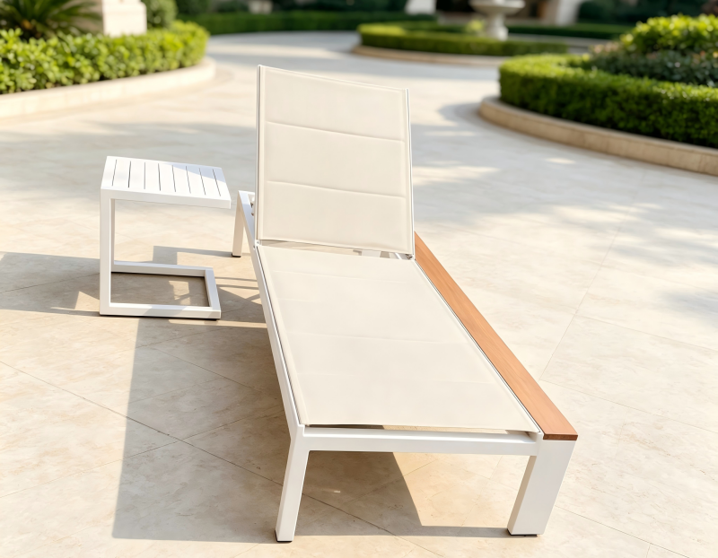 Durable Aluminum and Teak Wood Sun Lounger Set Casual Outdoor Furniture