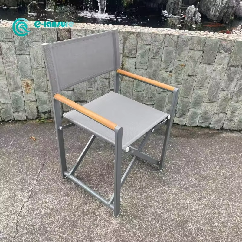Nordic Design Outdoor Foldable Director Chair Lightweight Aluminum with Wood Armrest Leisure Camp Chair for Hotel Resort