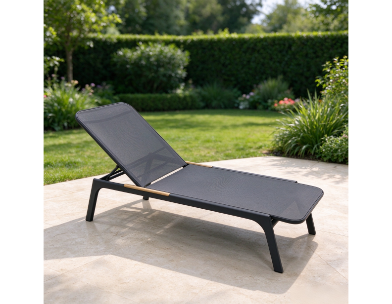 Modern Elegant Outdoor Sun Lounger  Aluminum Frame with Solid Natural Wood Armrests Chaise Lounge for Hotel Poolside Patios