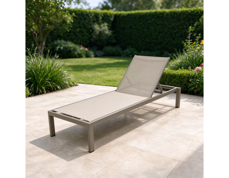 Modern Elegant Poolside Sun Lounger Aluminum Frame and Textilene Casual Sun Bed for Minimalist Resort Patios and Modern Villas