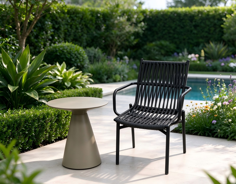 Minimalist Casual Patio Dining Set Wholesale Elegant Aluminum Frame Woven Rope Chairs with Stylish Coffee Table Garden Furniture